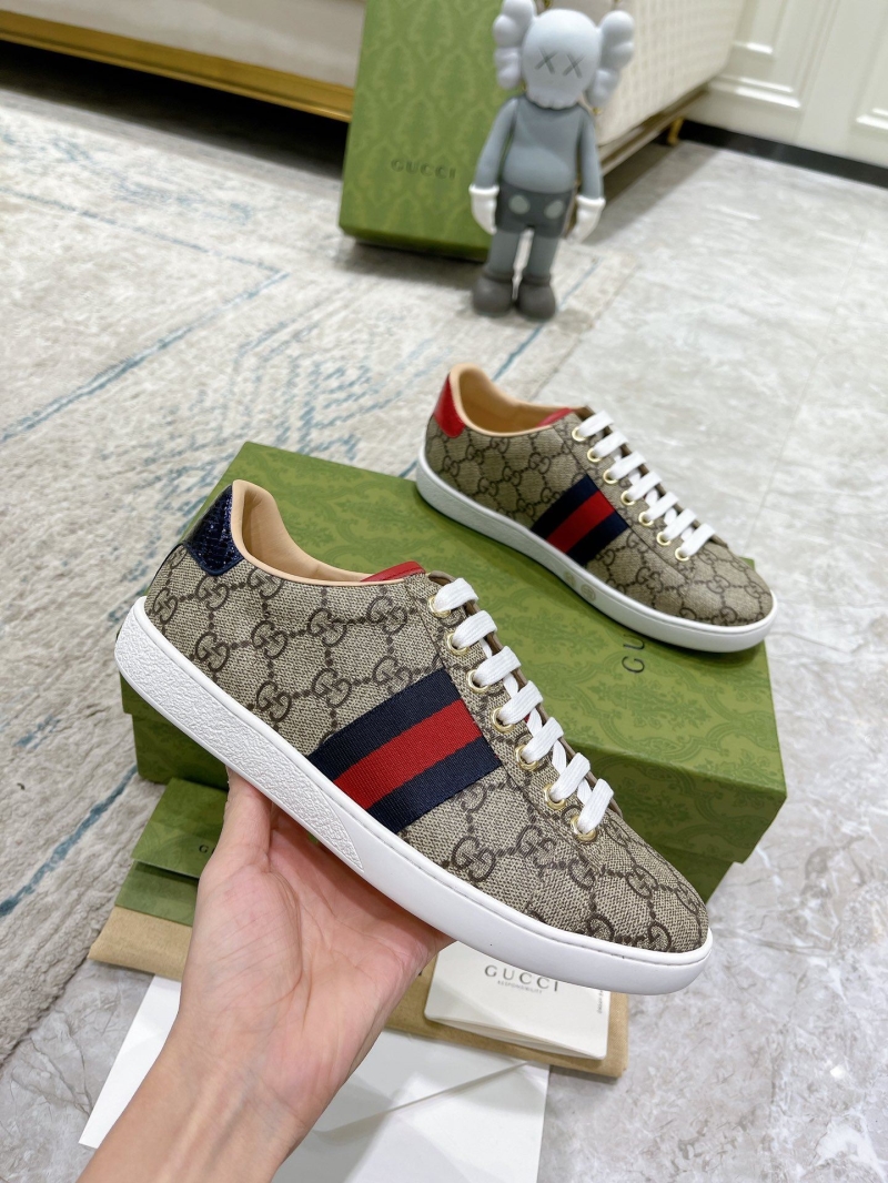 Gucci Sneakers